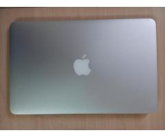MacBook Air 11", Core i5, 1.7 GHz, 4GB, 128GB MD 224  Macbook Việt