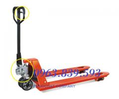 Xe nâng tay thấp 2T5 - giảm giá xe nâng hàng công nghiệp tại TP. HCM
