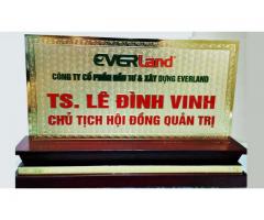chuyên sản xuât thẻ tên nhân viên