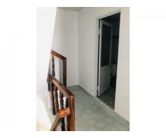 Bán nhà vừa mới hoàn thiện, DT:4x8, DTSD: 96m2, SHR, có sân trước, công chứng sang tên trong ngày.