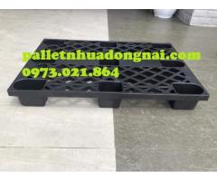 Mua pallet nhựa cũ giá cực sốc