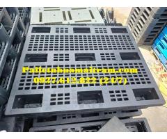 Chuyên phân phối tất cả các loại pallet nhựa tại TP Dĩ An