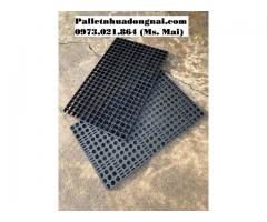 Pallet nhựa lót sàn giá rẻ cạnh tranh trên thị trường